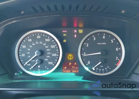 2007 BMW 530I из США, поврежденный, VIN WBANE73547CM48772